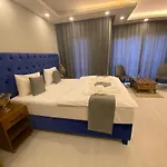 Big Peace & Hotel