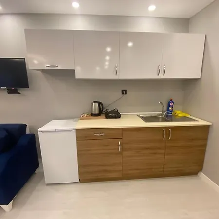 Big Peace & 酒店 3*