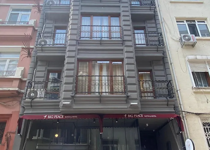 Hotel Big Peace & 3*